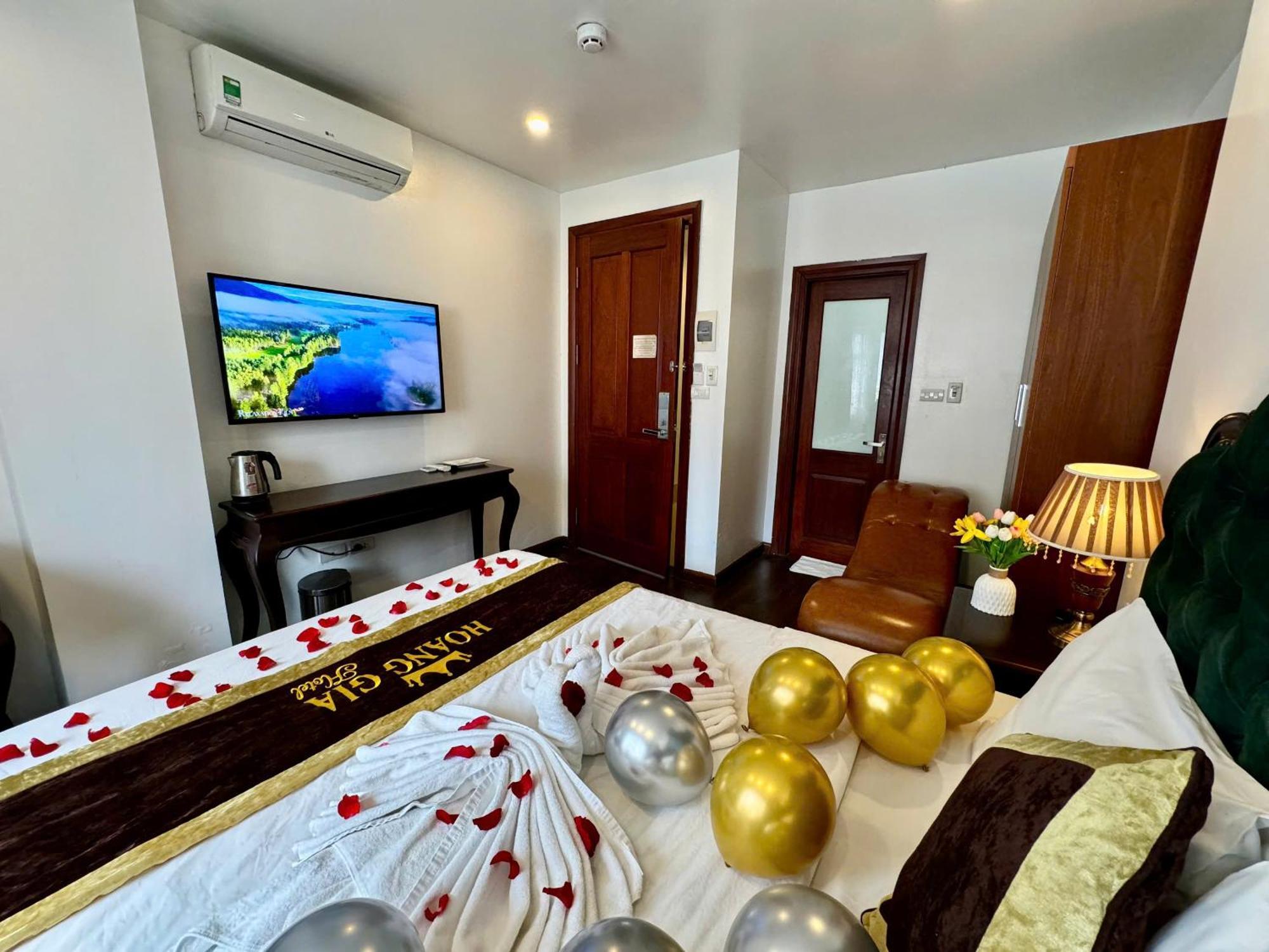 Hoang Gia Hotel Nhan Hoa ฮานอย ภายนอก รูปภาพ