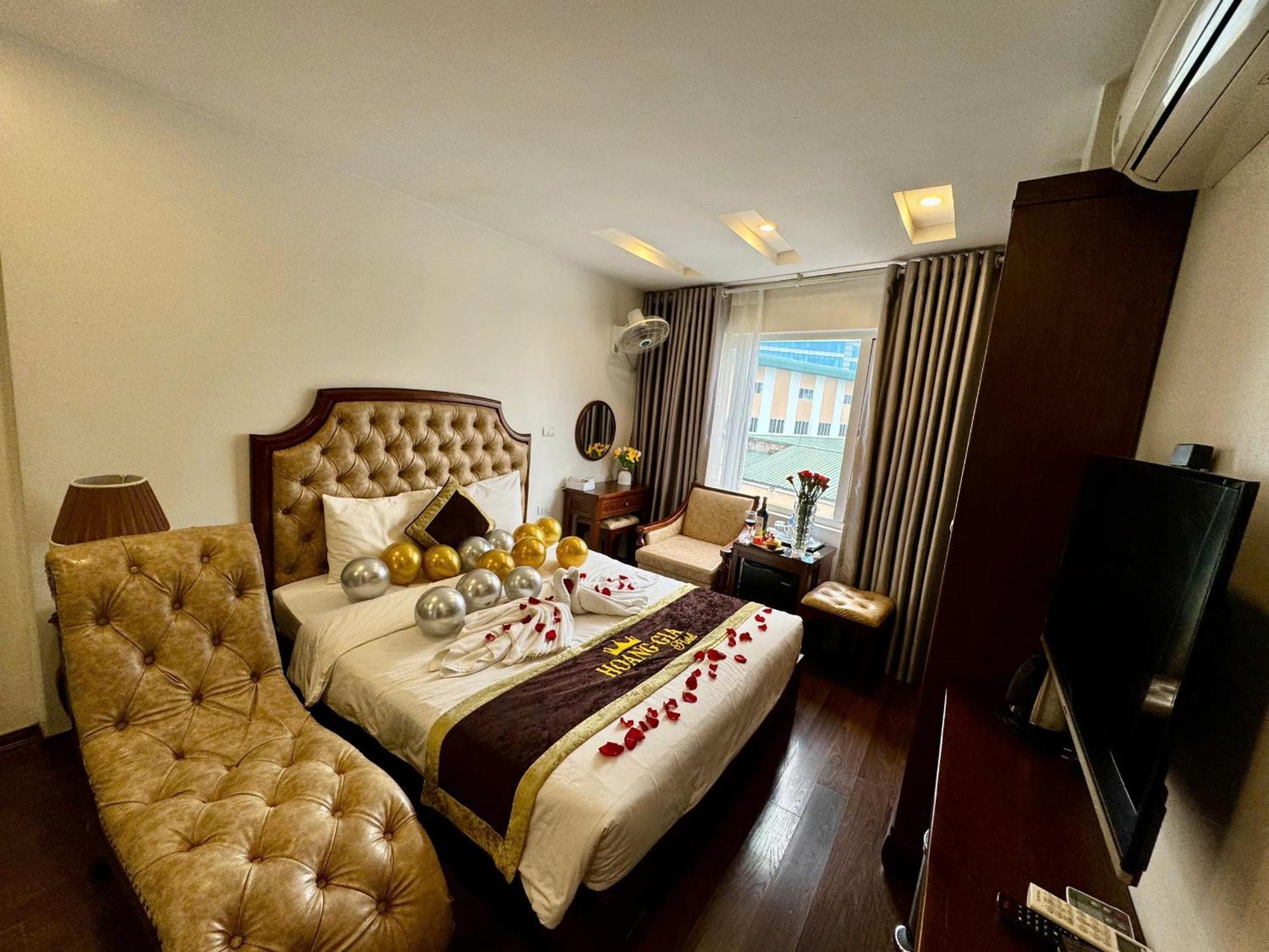 Hoang Gia Hotel Nhan Hoa ฮานอย ภายนอก รูปภาพ